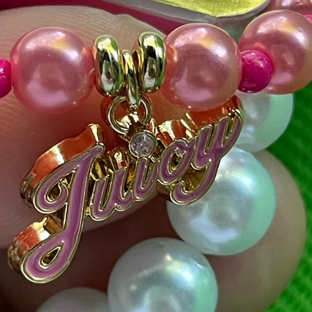 Juicy Couture bracelet,Juicy Couture Kids Pink and White Beaded Bracelets